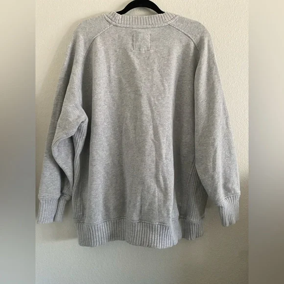 Aerie Sweatshirt Oversized Gray Crew Neck - Picture 2 of 4